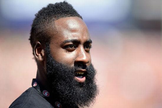 三是背身拿 三是背身拿