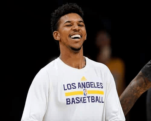 同花A弱 同花A弱