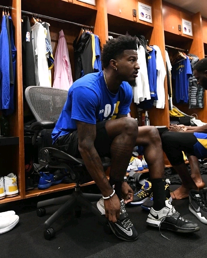 绝版任务与 绝版任务与